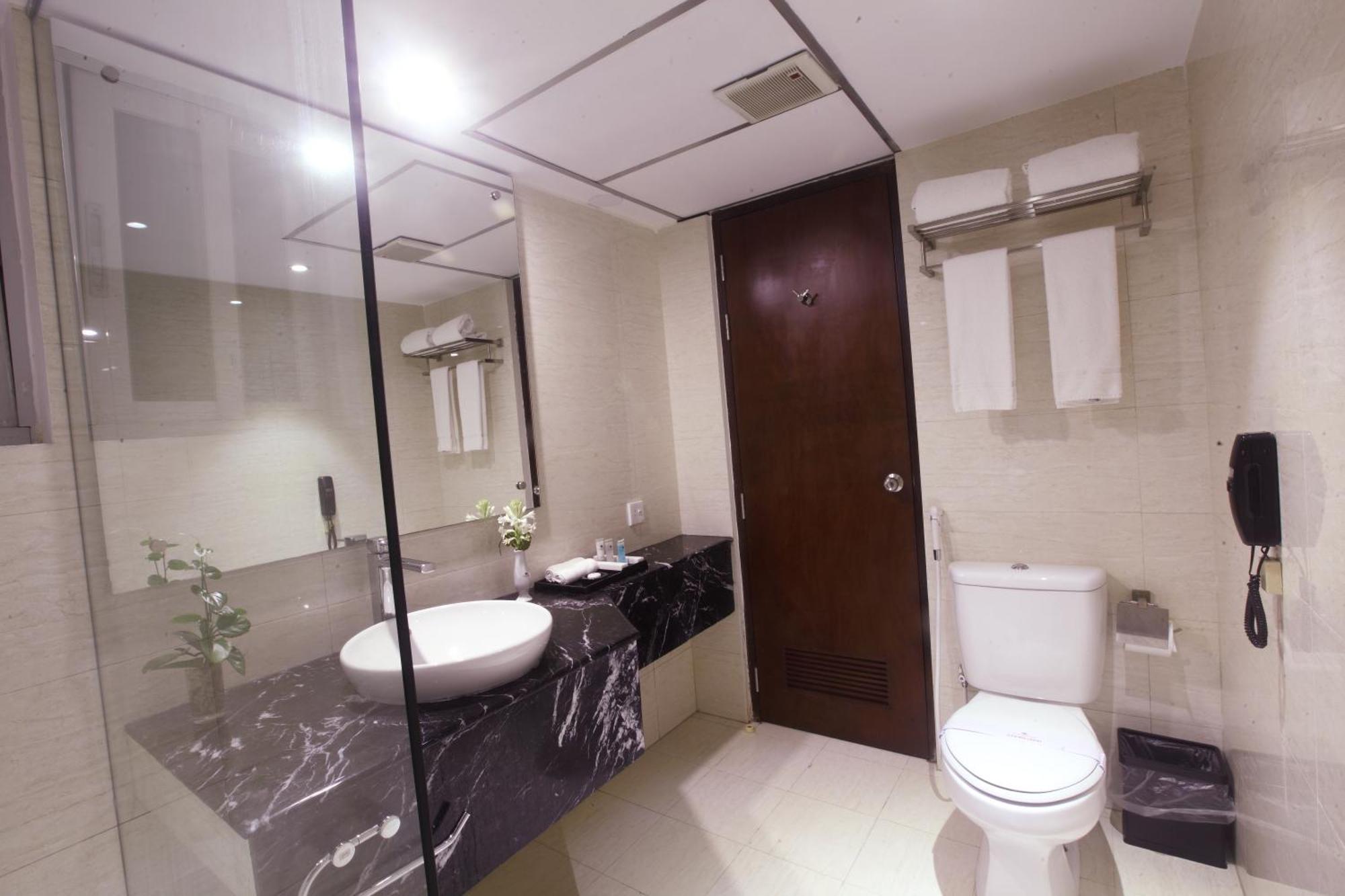 Hotel Grand Park Barishal Экстерьер фото
