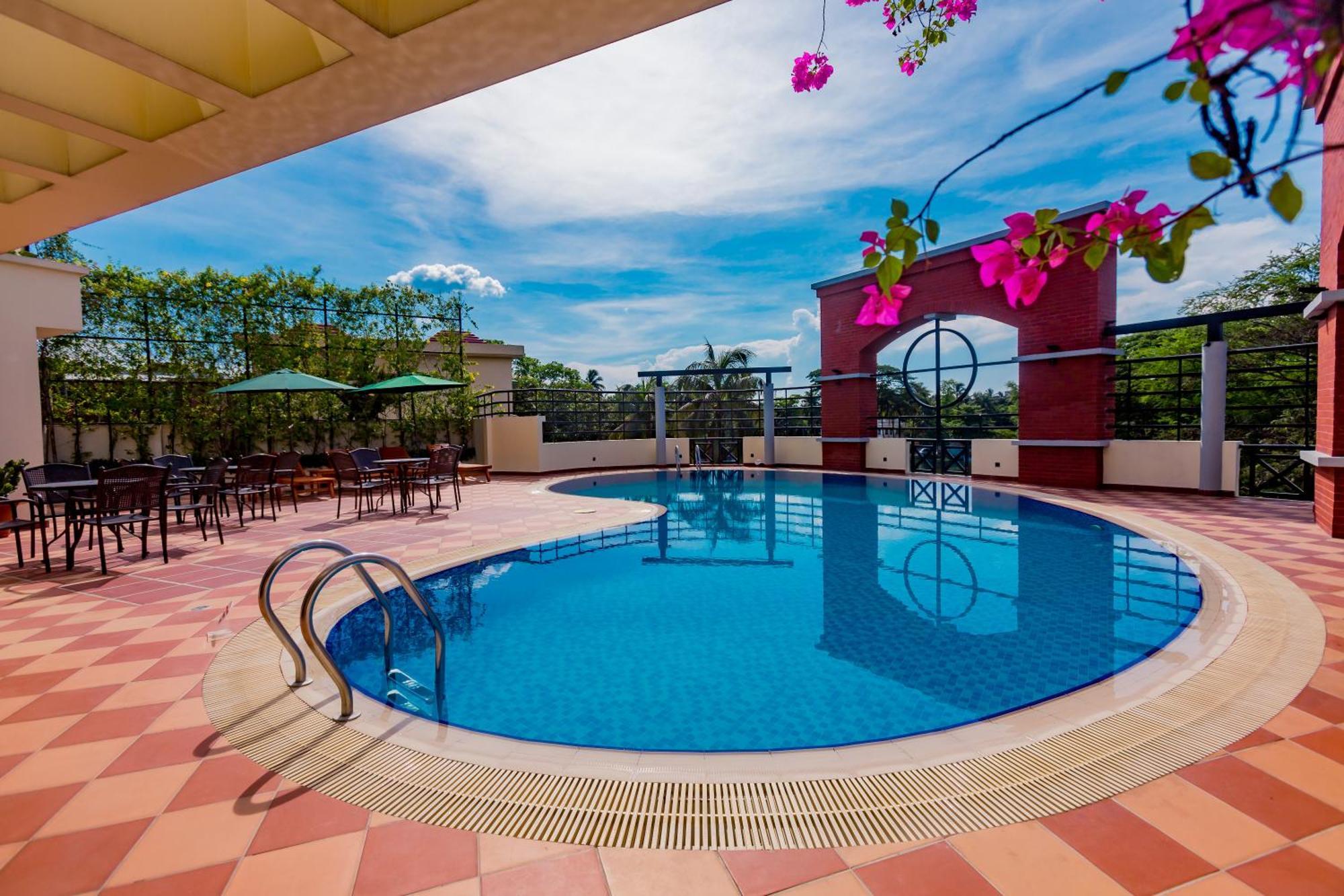 Hotel Grand Park Barishal Экстерьер фото