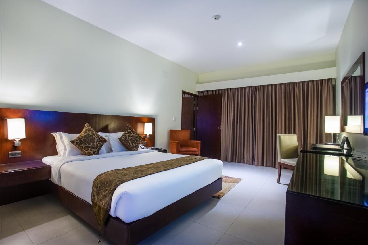 Hotel Grand Park Barishal Экстерьер фото