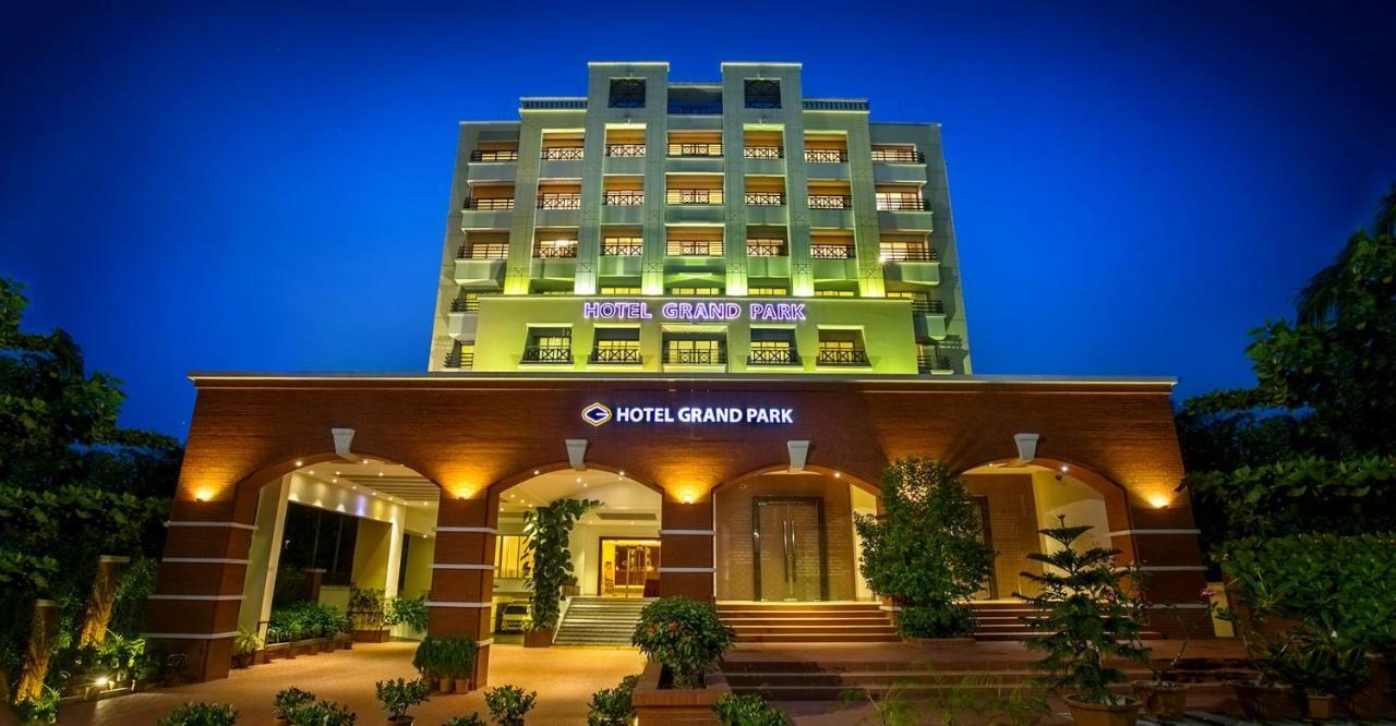 Hotel Grand Park Barishal Экстерьер фото